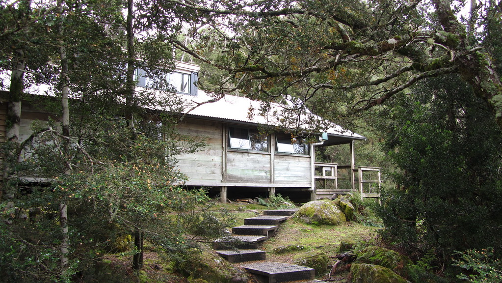 Overland Track Day 2 – Waterfall Valley to Windermere